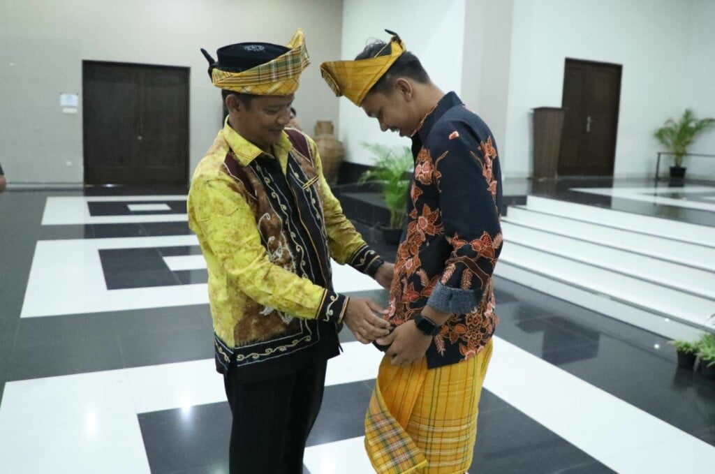 Pj Bupati Hsu R Suria Fadliansyah Lantik Pengurus Km Hsu Yogyakarta