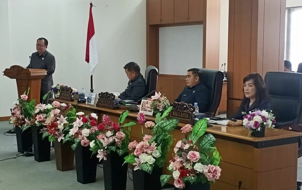 Pandangan Umum Fraksi Golongan Karya Dan Gerindra Dprd Kabupaten